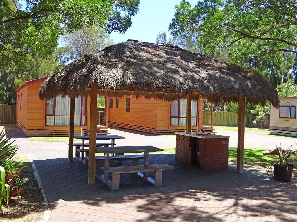 Adelaide Caravan Park - Aspen Holiday Parks Зручності фото