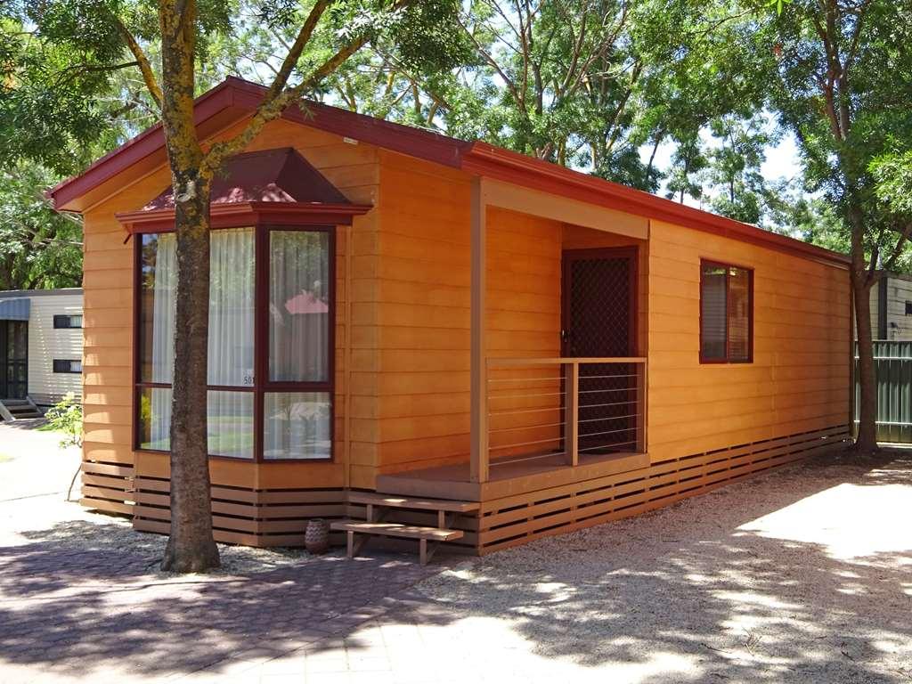 Adelaide Caravan Park - Aspen Holiday Parks Екстер'єр фото