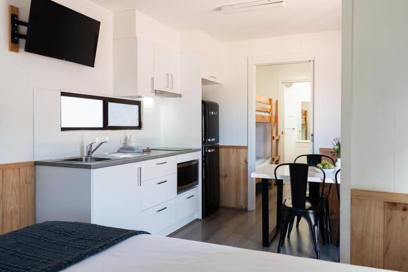 Adelaide Caravan Park - Aspen Holiday Parks Екстер'єр фото