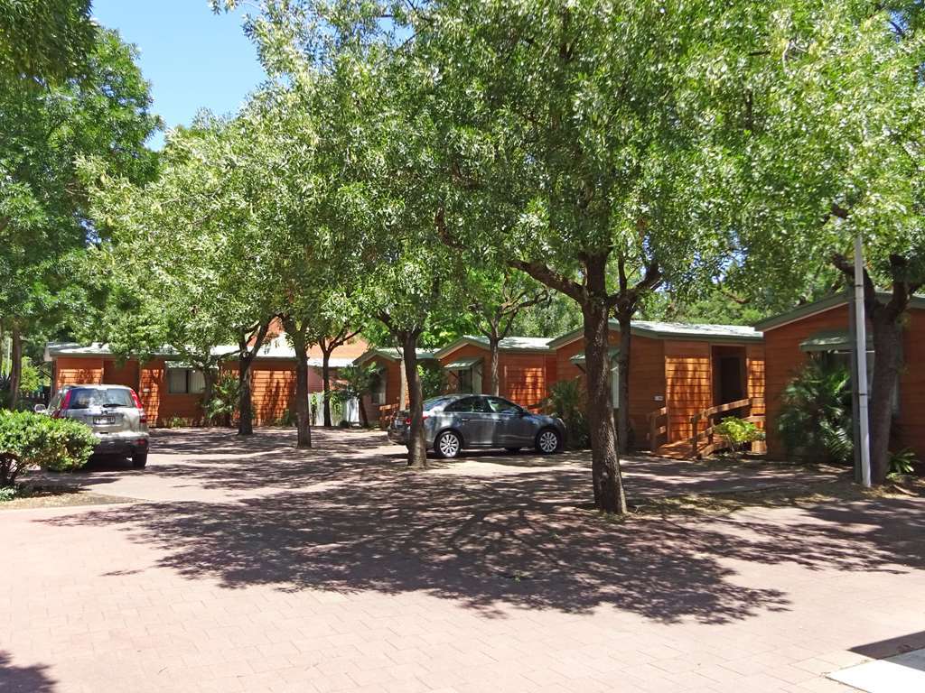 Adelaide Caravan Park - Aspen Holiday Parks Екстер'єр фото